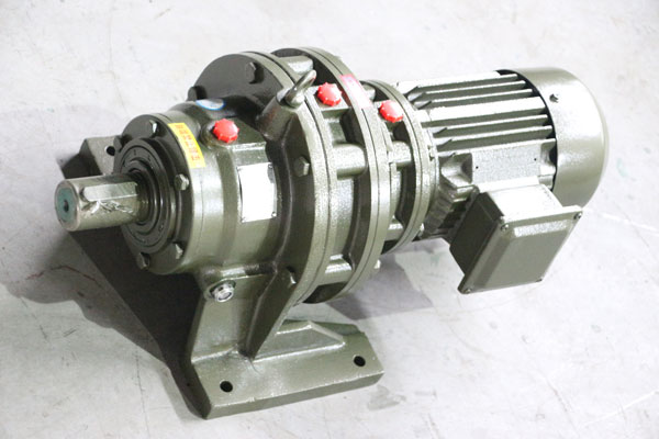 臥式擺線針輪減速機(jī)